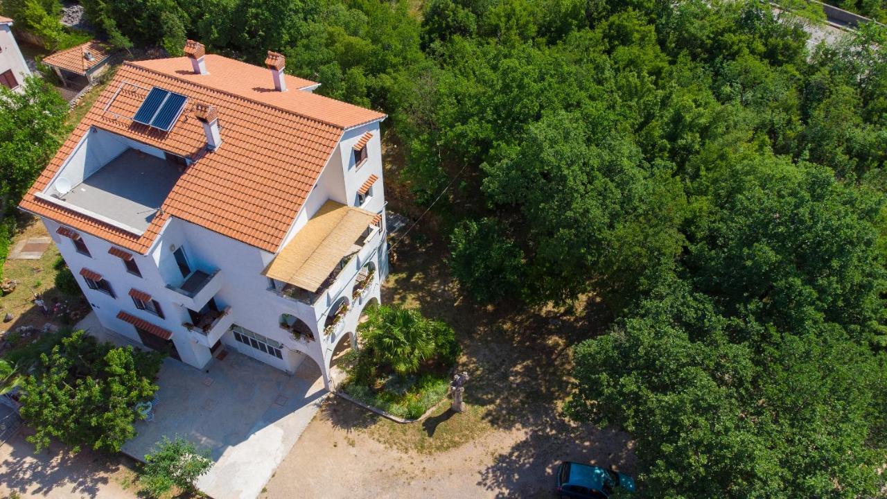 Apartman Mihael Malinska Exterior photo