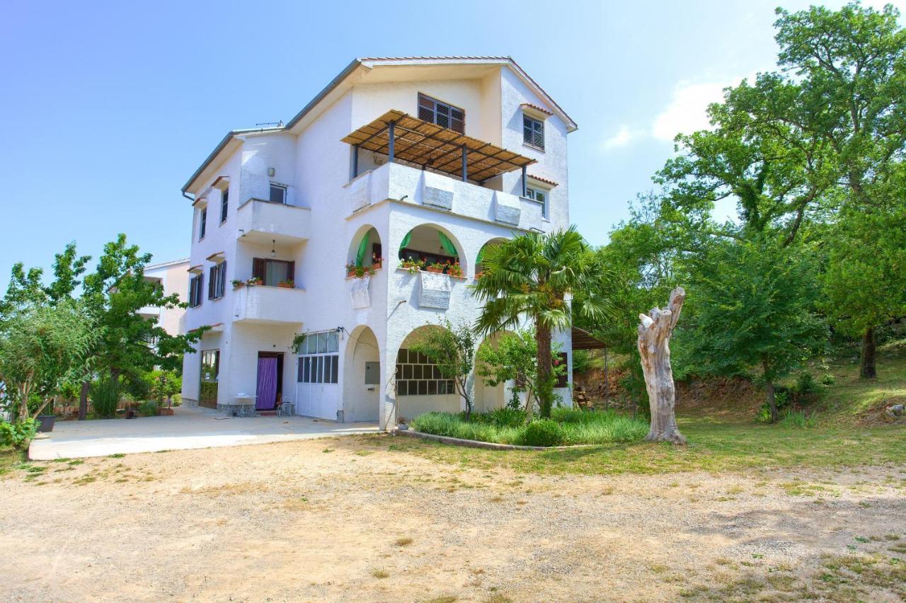 Apartman Mihael Malinska Exterior photo